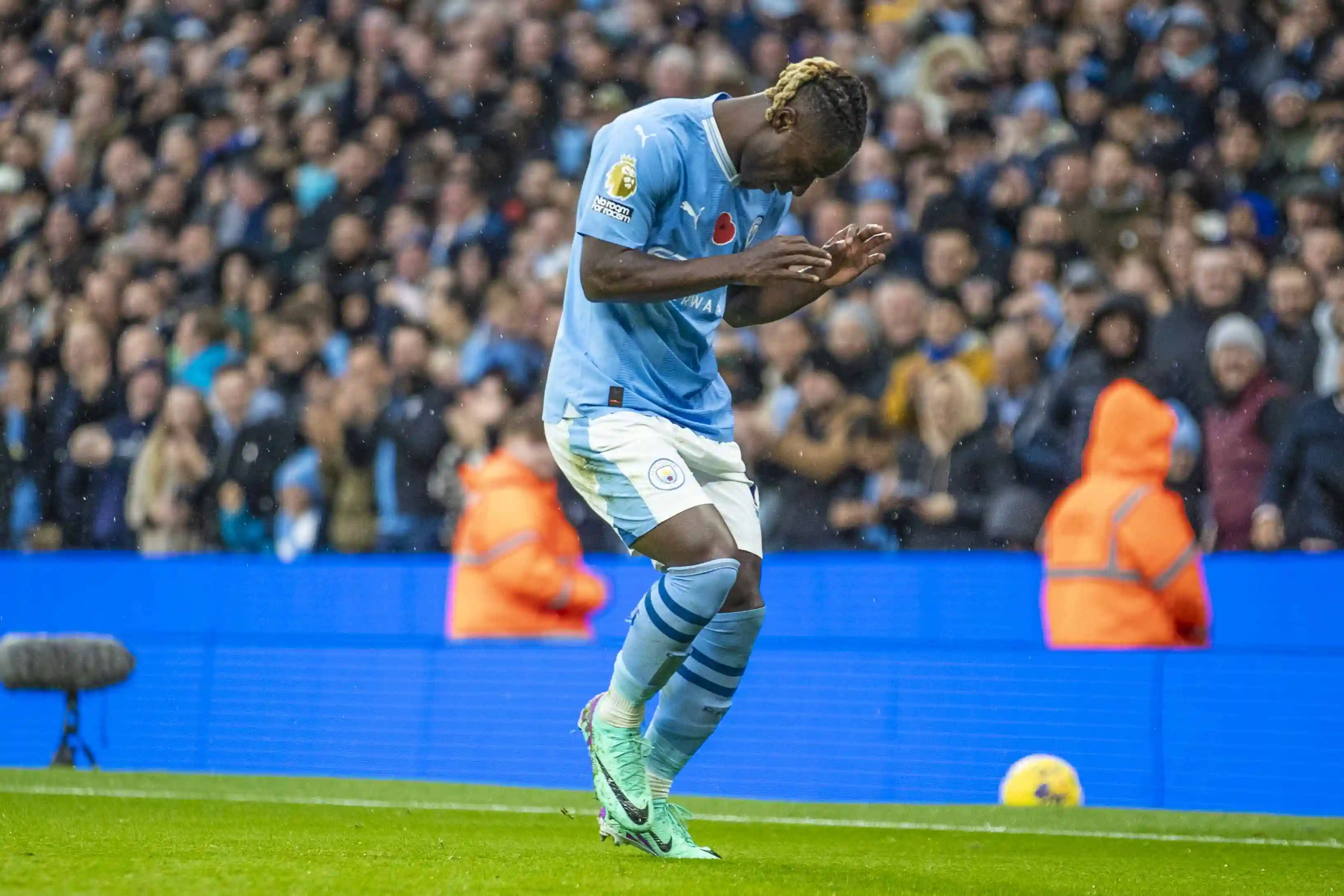 Qu'est-ce que le gril? La star de Man City Jeremy Doku est la dernière ...