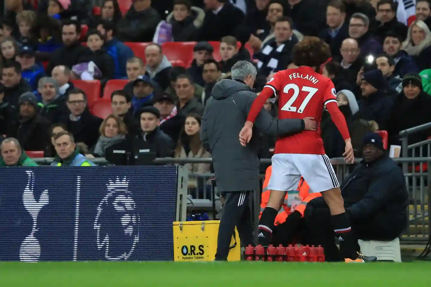 Les mots d'adieu de Jose Mourinho pour Marouane Fellaini après avoir annoncé la retraite sont si authentiques et sincères