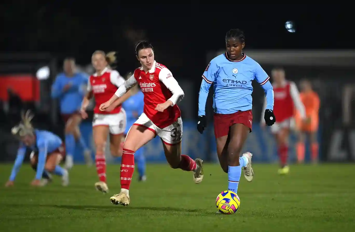 Arsenal & Man City Women est en UWCL Action ce soir, avant H2H Clash in WSL Overner!