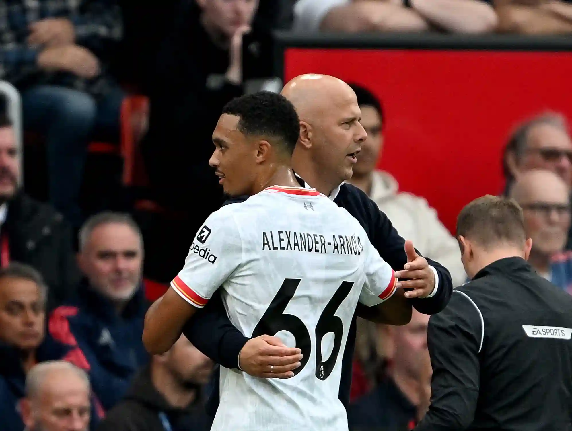 Trent Alexander-Arnold conclut un accord «dur» avec Arne Slot alors que Liverpool Man frappe à Perception