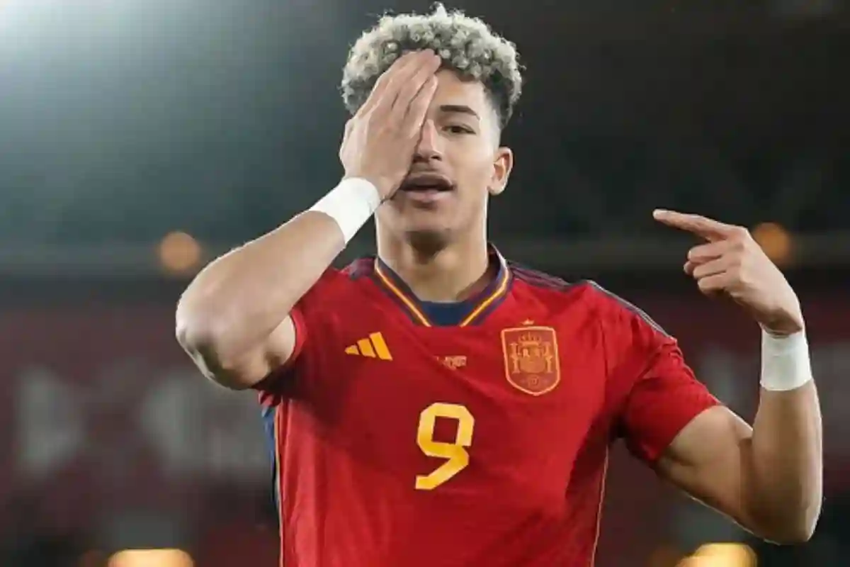 Qui est Mateo Joseph, le buteur des expres d'Espagne qui a planté l'Angleterre? Il met 1,25 buts par match