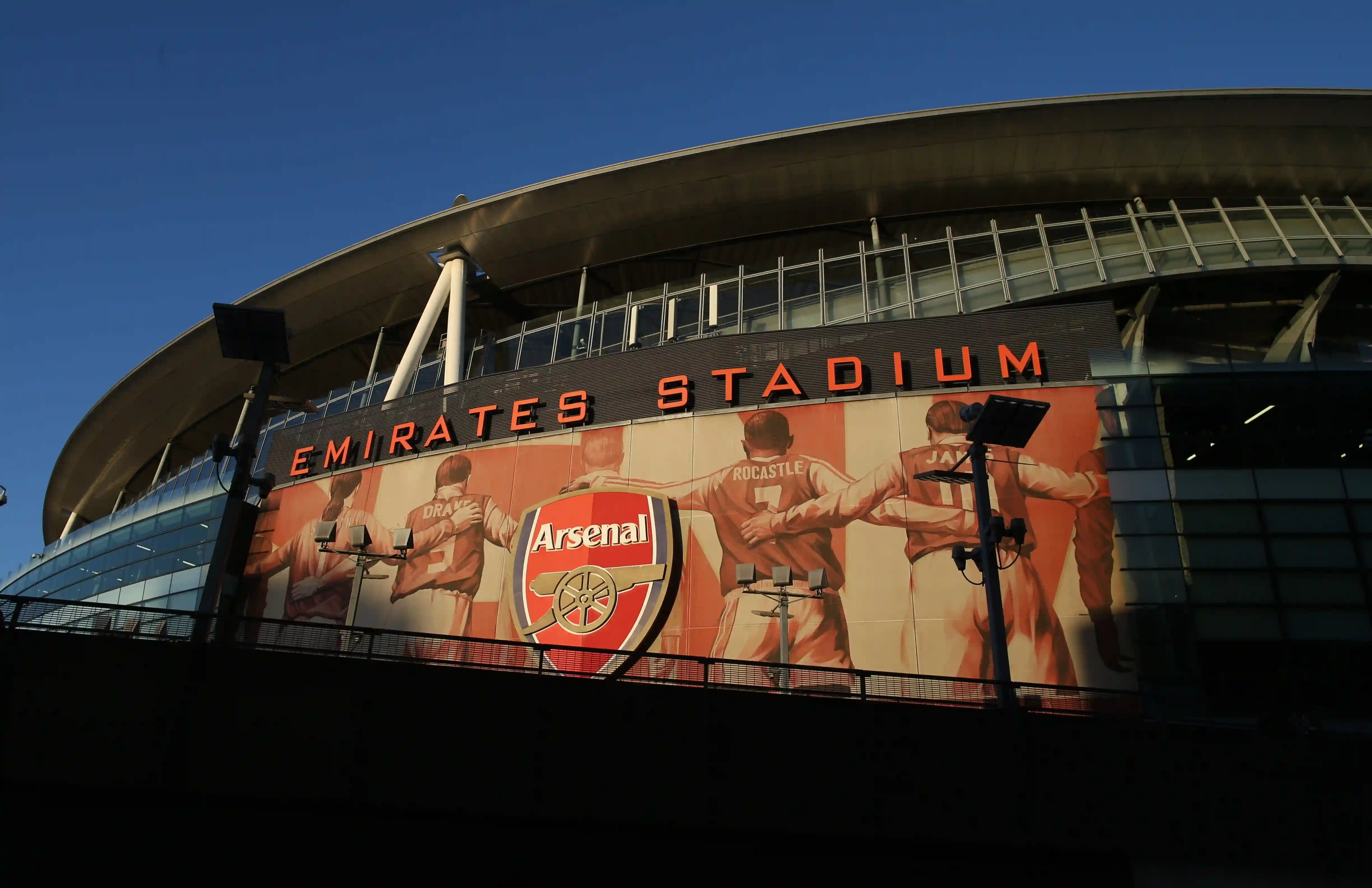 Arsenal explore les plans pour mettre à niveau et développer le stade Emirates