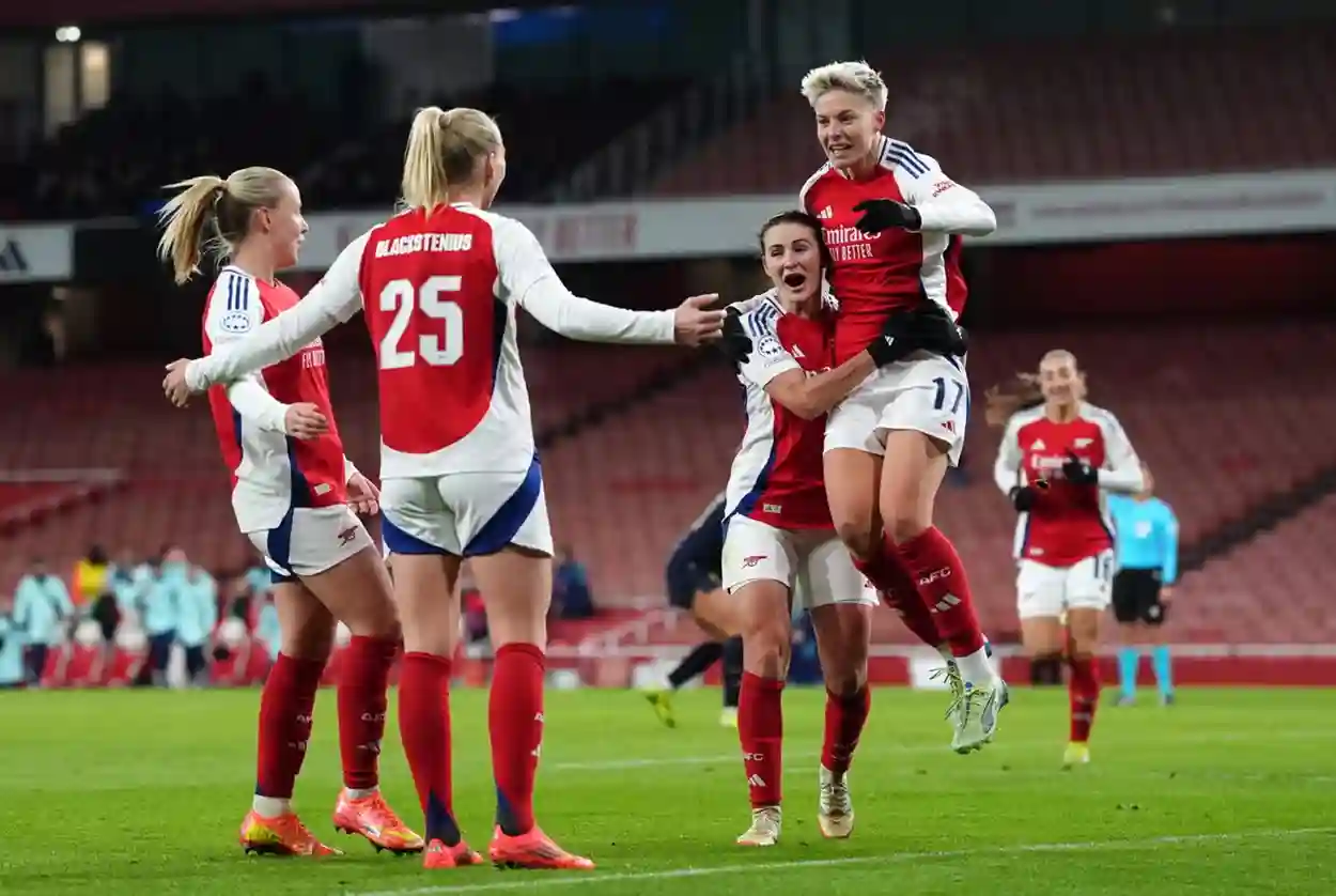 Potm Lina Hurtig marque contre l'ancien club, la Juventus, pour réserver Arsenal Women’s UWCL QF Spot