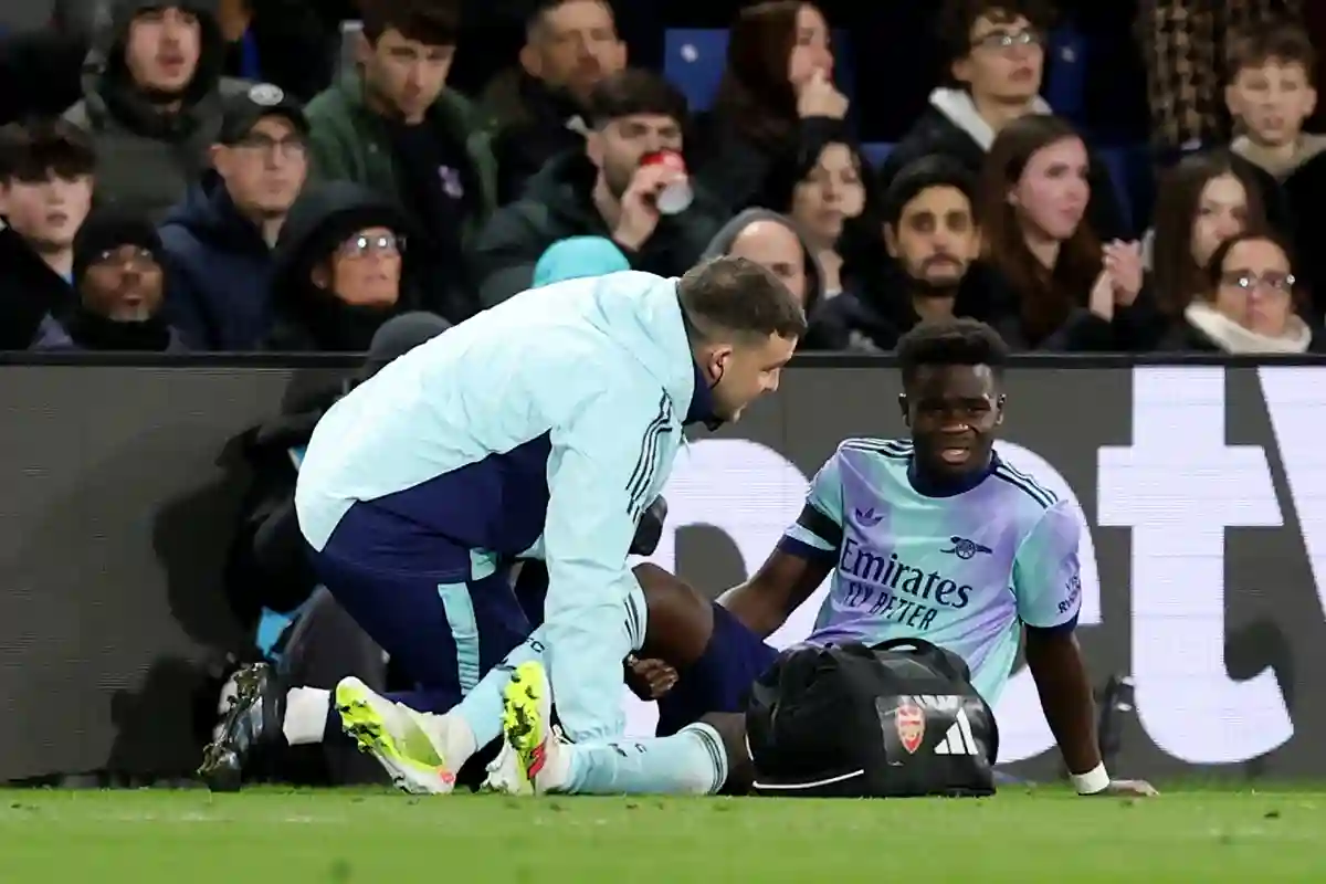 Physio Expert donne possible une échelle de temps pour la dernière blessure de Bukayo Saka après la mise à jour d'Arteta