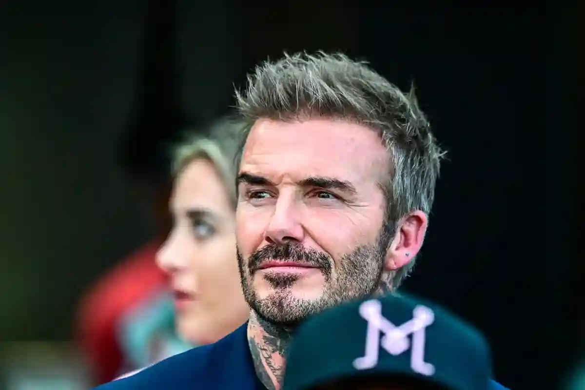 David Beckham soulève des alarmes après être apparue avec un visage plus enflé: Il est en déclin, horrible