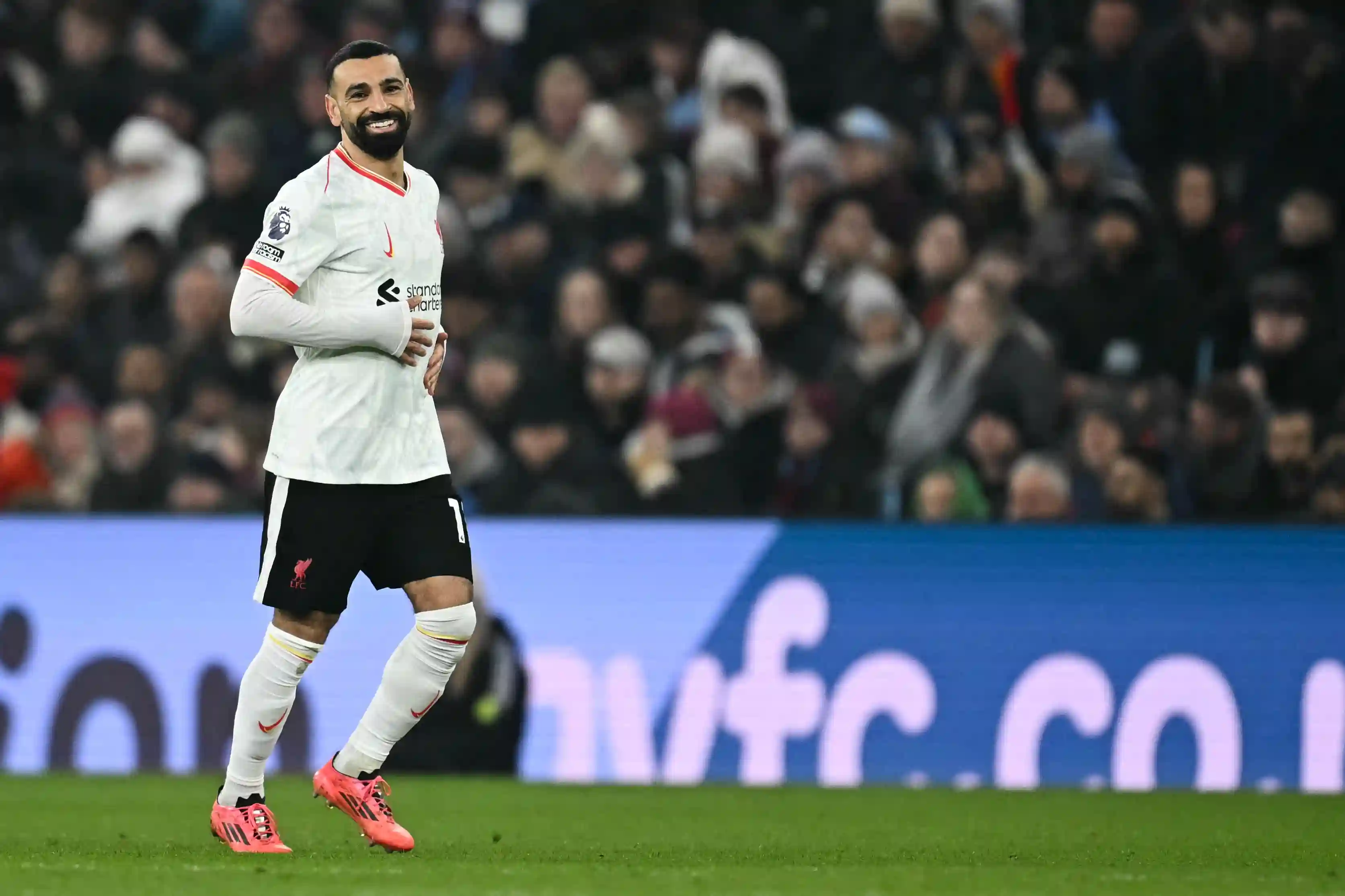 Mohamed Salah éclipse Cristiano Ronaldo en Premier League en moins de matchs moins