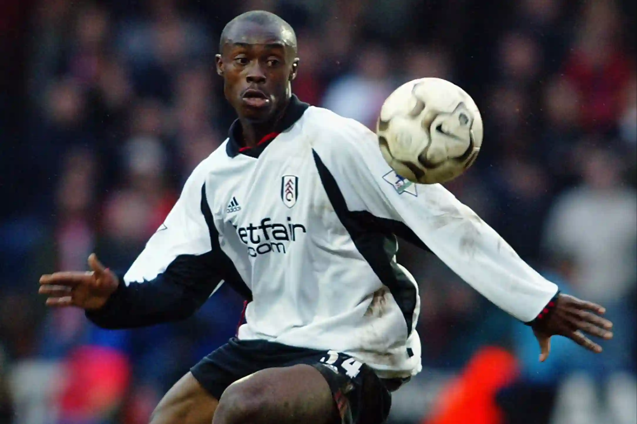 J'étais un attaquant de Premier League et un footballeur international, mais la cocaïne et le blanchiment d'argent ont ruiné ma carrière